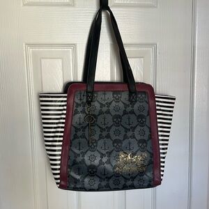 Disney Parks Pirates of the Caribbean Purse